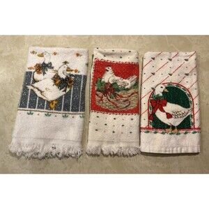 Vtg Tea Hand Dish Towels Cloths Christmas Goose Barnyard Hen On Nest Cannon